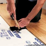 Instalação de Piso Laminado na Parede Instalação de Piso Laminado na Parede