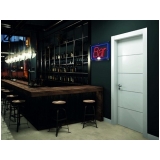 Porta de Correr de Madeira Interna Porta de Correr de Madeira Interna